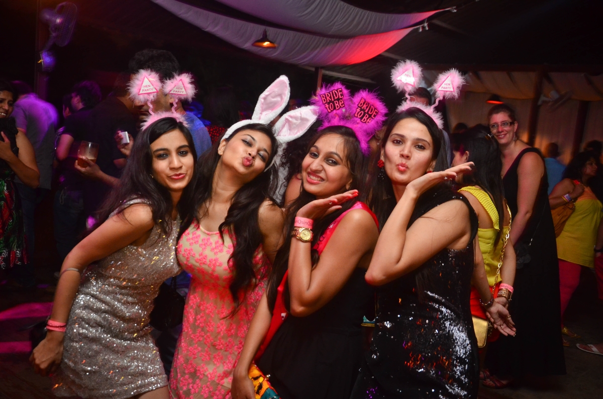 Goa Nightlife Popular Beach Party Rave Parties In Goa Goa Party Places